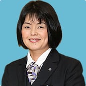 服部 多美江